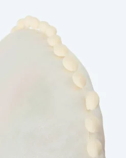 Dekokissen in Perlmutt-Optik