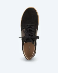 Favorite Caprice Sneaker