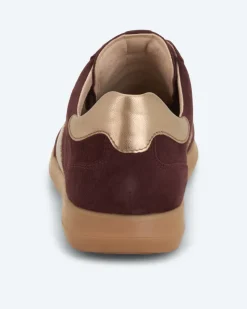 Favorite Caprice Sneaker