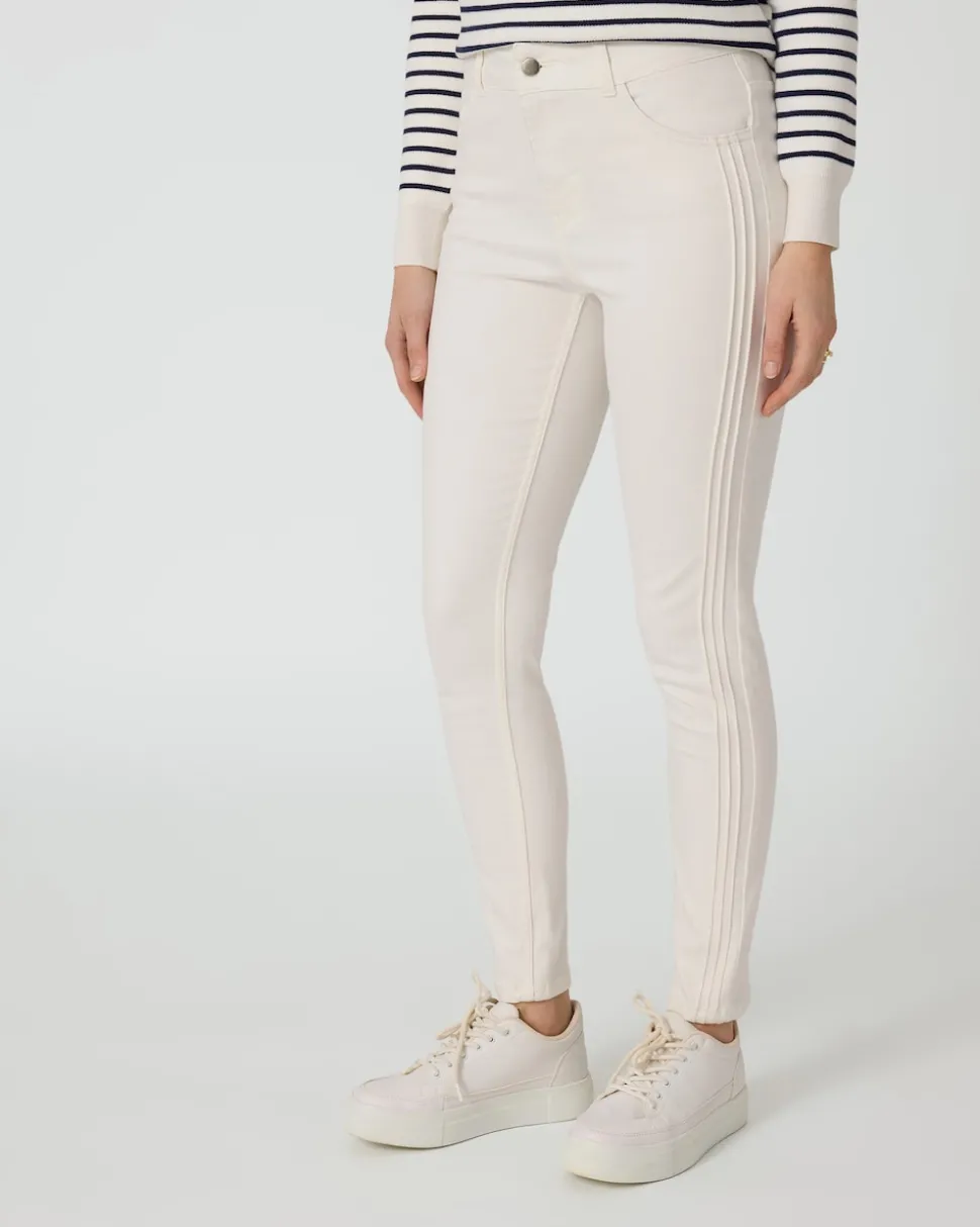Jeans mit Streifendetails
