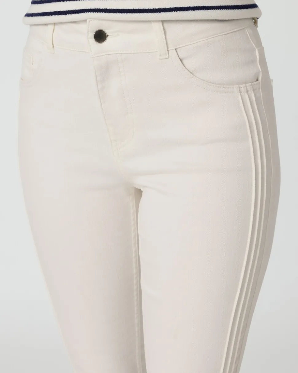 Jeans mit Streifendetails