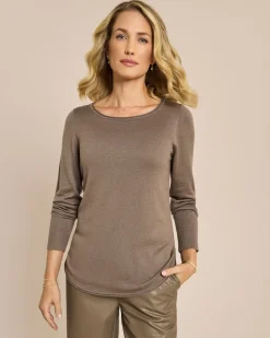 Pullover mit U-Boot Ausschnitt