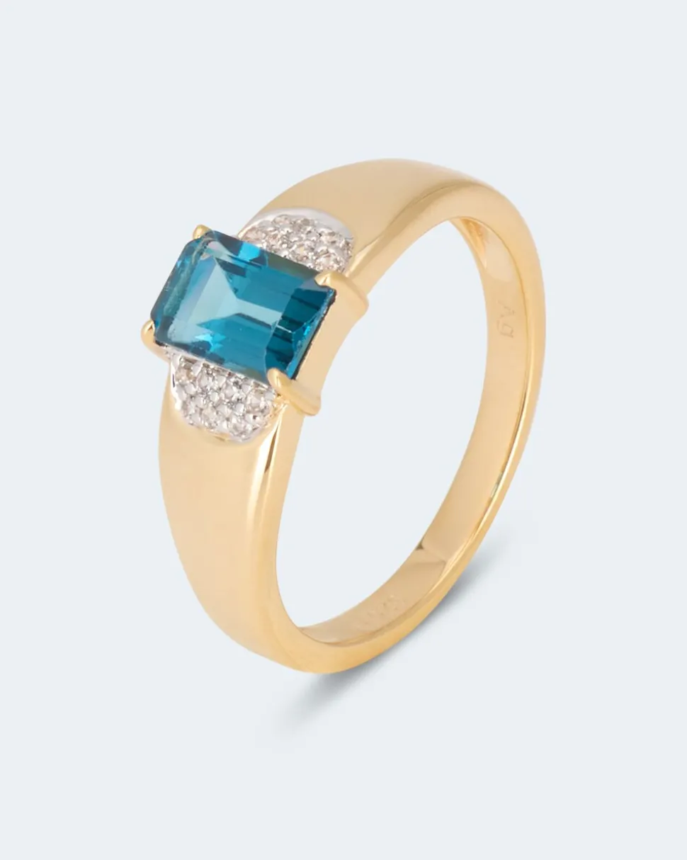 Ring mit London Blue Topas und Zirkon