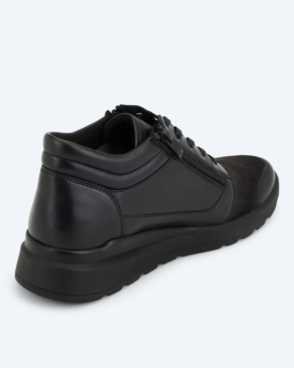 Sneaker in H-Weite